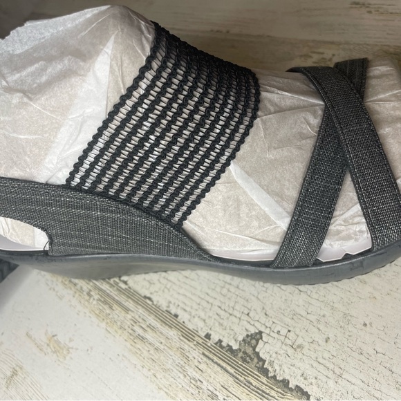 Skechers High Tea Luxe Foam Cali Comfort Wedge Sandals size 8W- Black NWT NIB - Picture 5 of 8